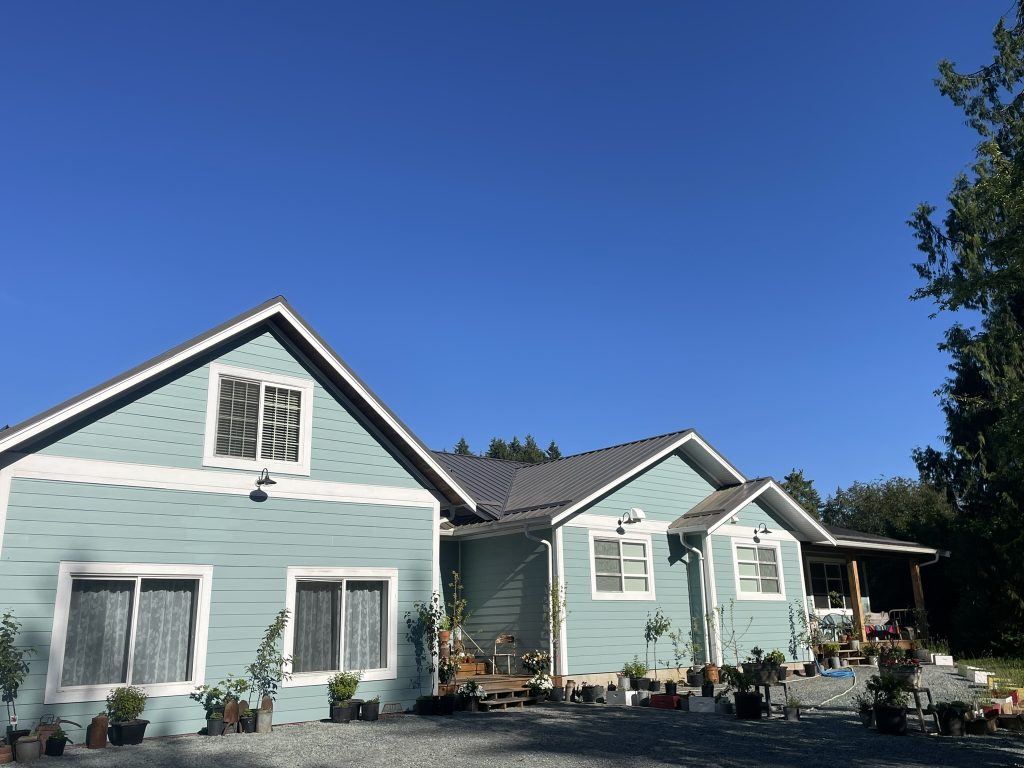 Front view of home