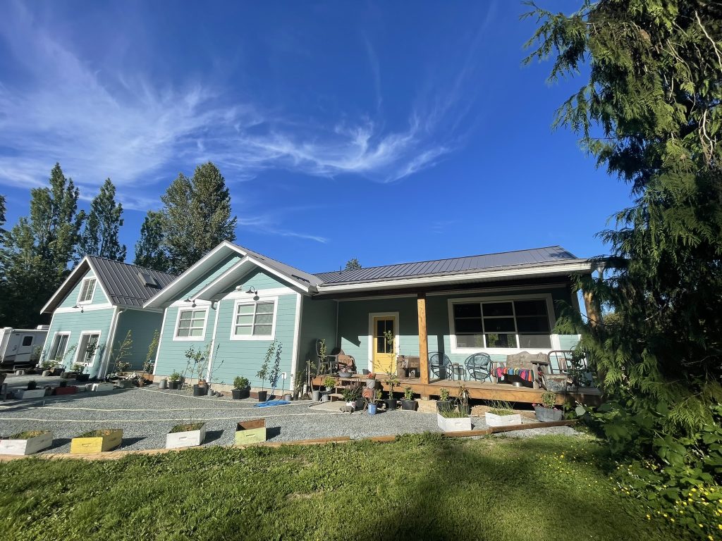Front view of home